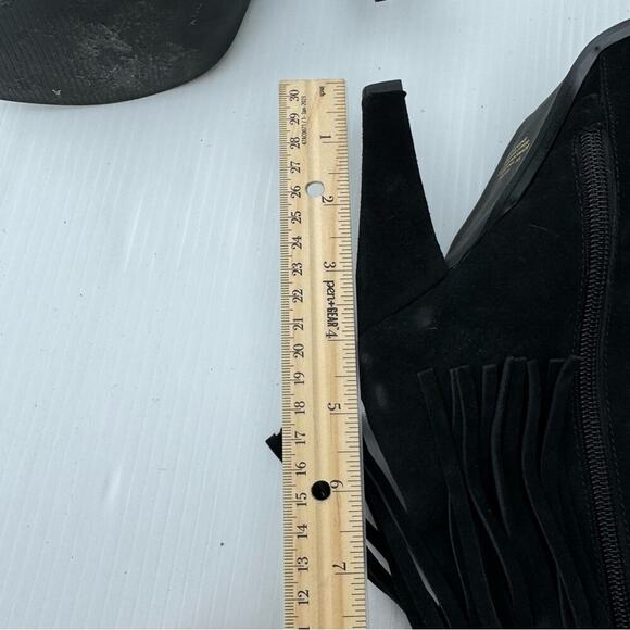 Colin Stuart genuine leather suede fringe bootie black size 8.5 - Picture 8 of 9